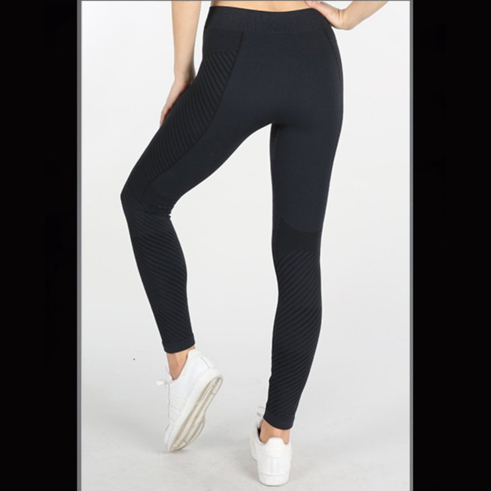 NEW Best Seller Black Moto Chic Lined Leggings